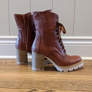 Bueno Eve Heeled Boot